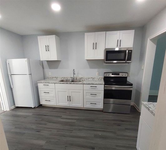 1326 W Sears Street, Denison, TX 75020