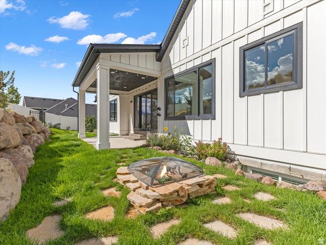 6583 W CEDAR BUTTE CIR, Herriman, UT 84096