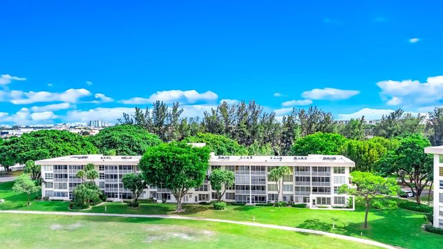 2601 S Course Drive 111, Pompano Beach, FL 33069