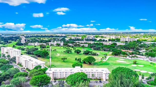 2601 S Course Drive 111, Pompano Beach, FL 33069