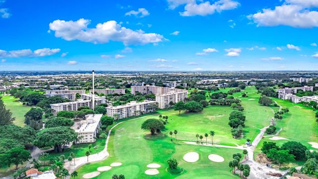 2601 S Course Drive 111, Pompano Beach, FL 33069