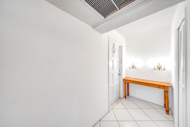 2601 S Course Drive 111, Pompano Beach, FL 33069