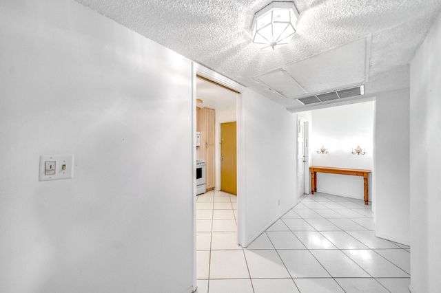 2601 S Course Drive 111, Pompano Beach, FL 33069