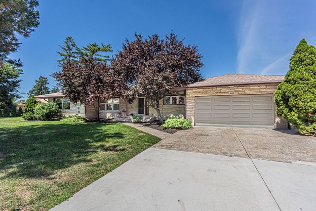 1866 Berry Lane, Des Plaines, IL 60018