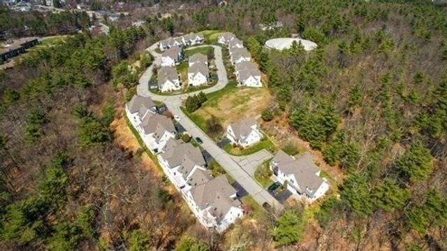 27 Meyer Hill Drive 27, Acton, MA 01720