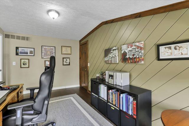 1117 Limberlost Court, Columbus, OH 43235