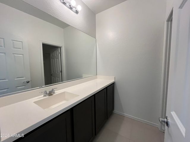 19954 W MOONLIGHT Path, Buckeye, AZ 85326