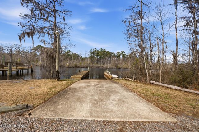 146 Billetts Bridge Road, Camden, NC 27921