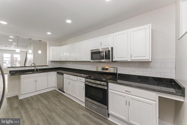 5426 WEBSTER ST, Philadelphia, PA 19143