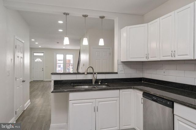 5426 WEBSTER ST, Philadelphia, PA 19143