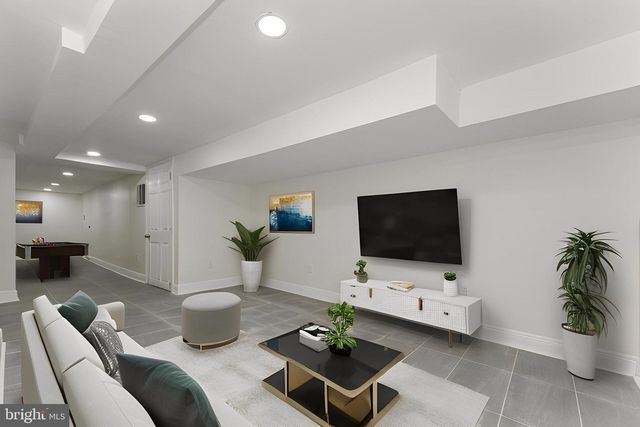 5426 WEBSTER ST, Philadelphia, PA 19143
