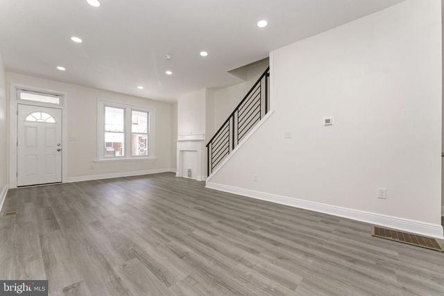 5426 WEBSTER ST, Philadelphia, PA 19143