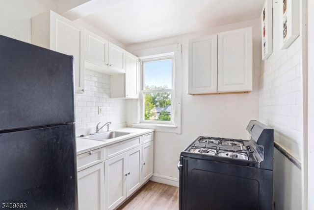 59 Adams St, Irvington Twp., NJ 07111