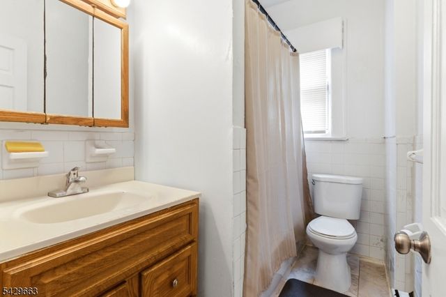 59 Adams St, Irvington Twp., NJ 07111