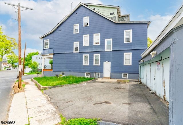 59 Adams St, Irvington Twp., NJ 07111