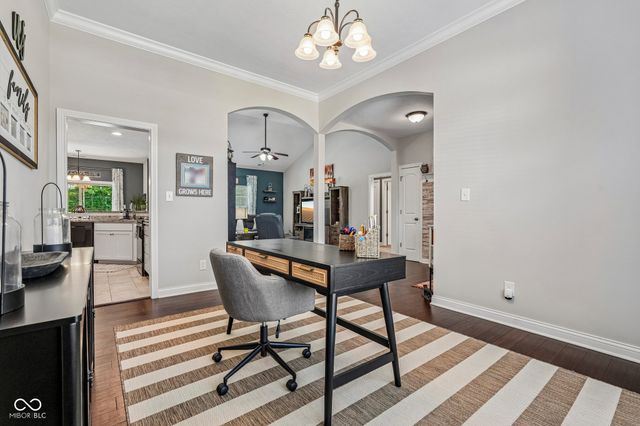 4911 E Daisy Lane, Mooresville, IN 46158