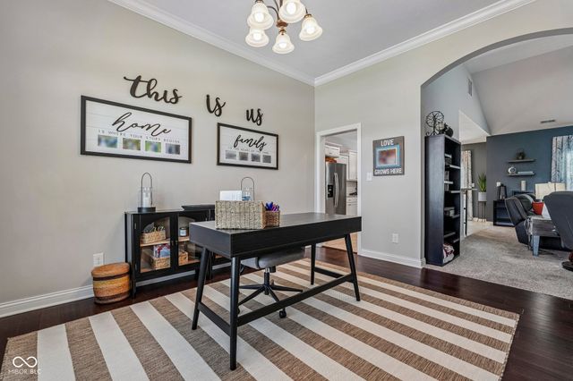 4911 E Daisy Lane, Mooresville, IN 46158