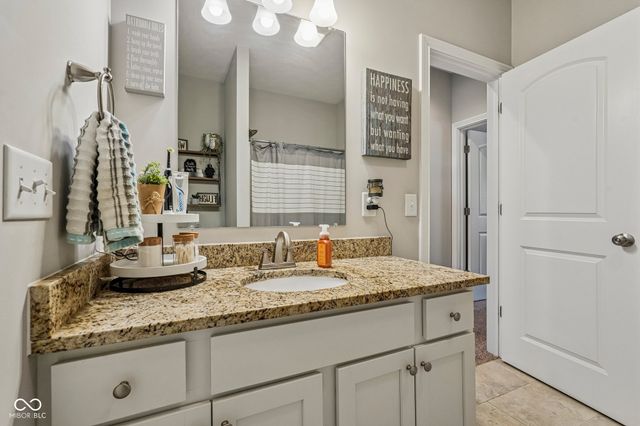 4911 E Daisy Lane, Mooresville, IN 46158