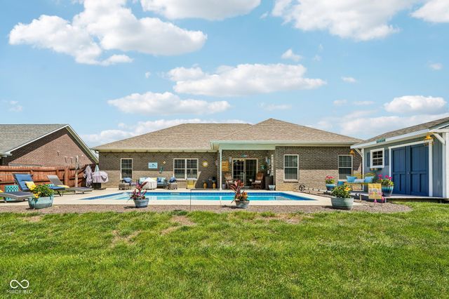 4911 E Daisy Lane, Mooresville, IN 46158