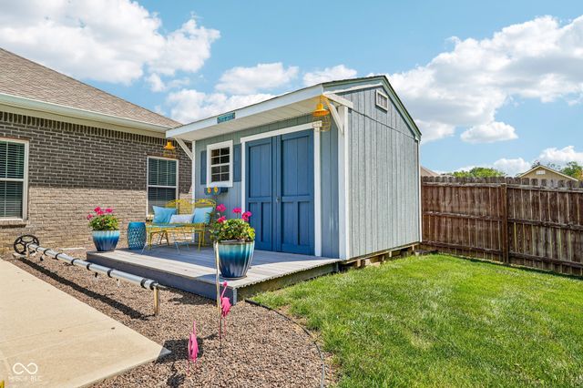 4911 E Daisy Lane, Mooresville, IN 46158