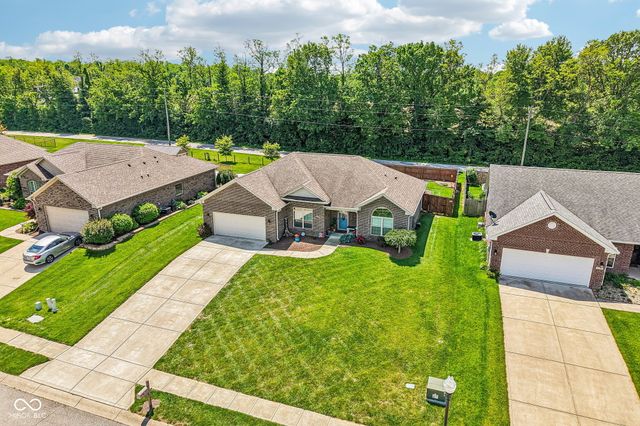 4911 E Daisy Lane, Mooresville, IN 46158