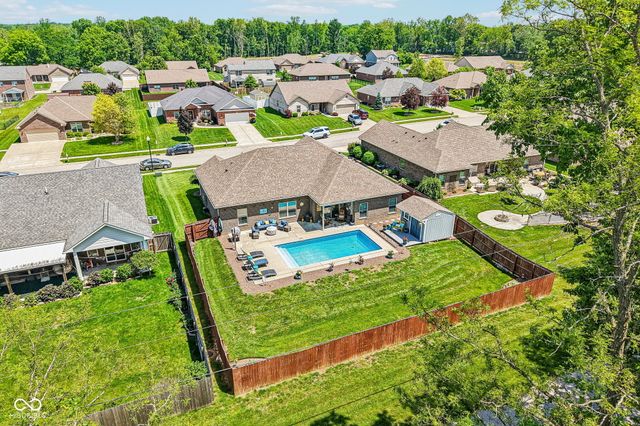 4911 E Daisy Lane, Mooresville, IN 46158