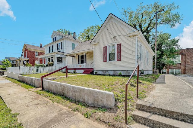 528 Rutherford AVE NW, Roanoke, VA 24016