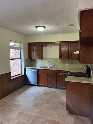 404 Renfro Street, Rockwall, TX 75087