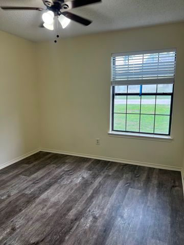 404 Renfro Street, Rockwall, TX 75087