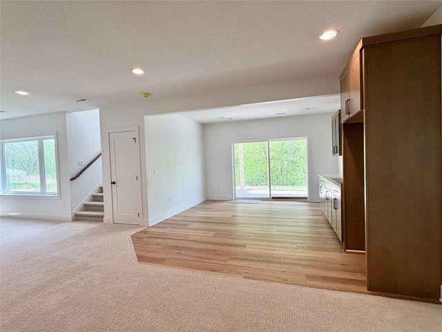 1355 NW Yorktown Drive, Waukee, IA 50263