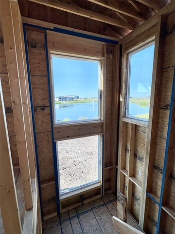 1355 NW Yorktown Drive, Waukee, IA 50263