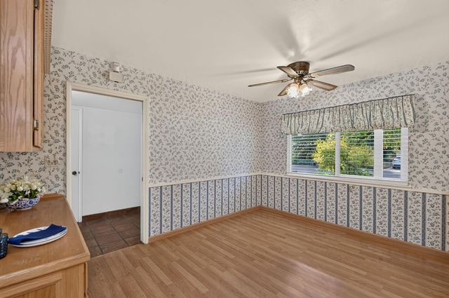 1630 W Robinwood Lane, Fresno, CA 93711