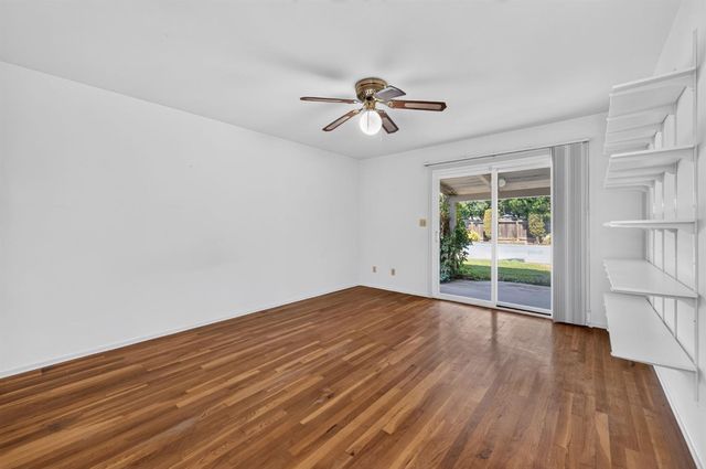 1630 W Robinwood Lane, Fresno, CA 93711