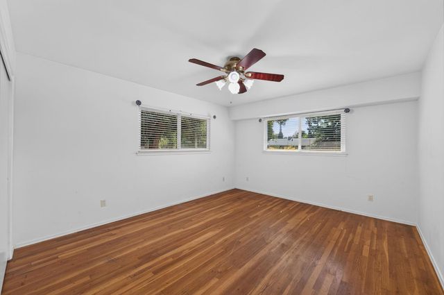 1630 W Robinwood Lane, Fresno, CA 93711