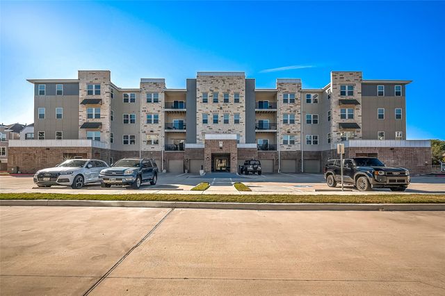 6804 Westview Drive 1402, Houston, TX 77055