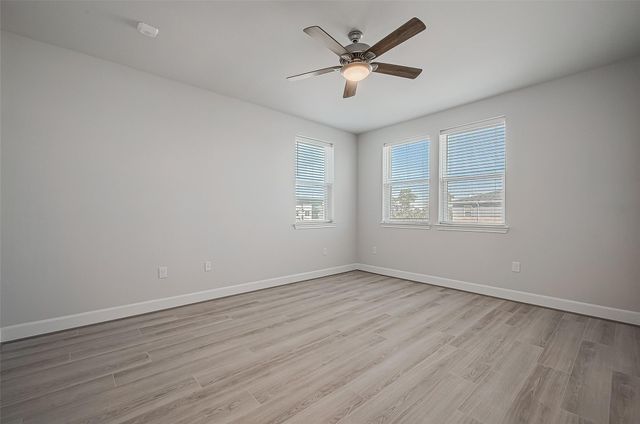 6804 Westview Drive 1402, Houston, TX 77055
