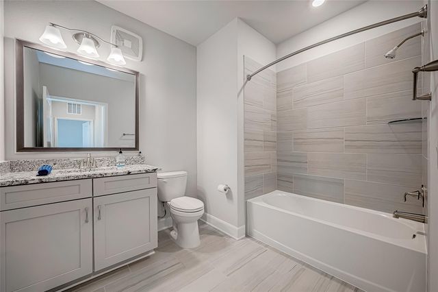 6804 Westview Drive 1402, Houston, TX 77055