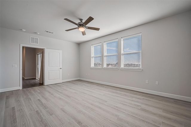 6804 Westview Drive 1402, Houston, TX 77055