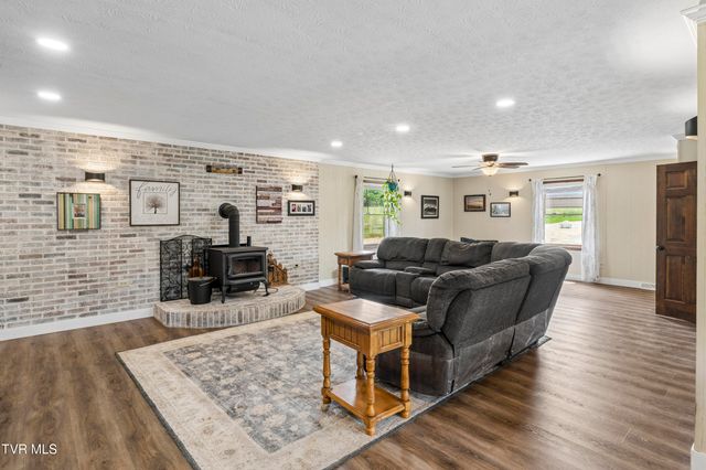 370 Splatter Creek Road, Limestone, TN 37681