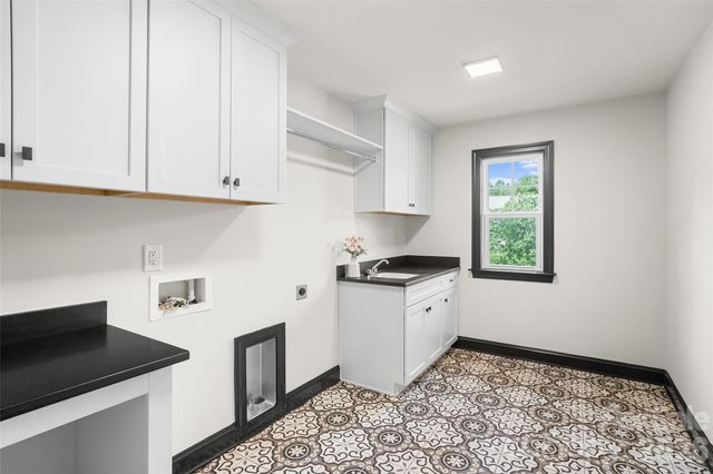 144 Walking Horse Trail, Davidson, NC 28036