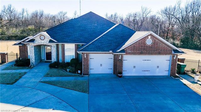 3809 Kings Court, Oklahoma City, OK 73121