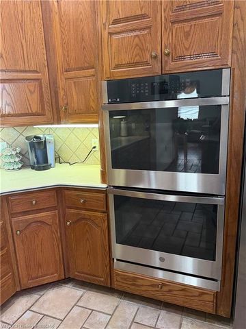 3809 Kings Court, Oklahoma City, OK 73121