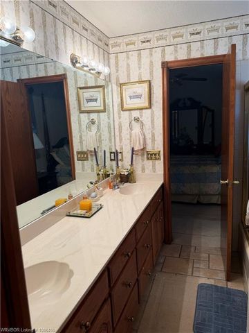 3809 Kings Court, Oklahoma City, OK 73121