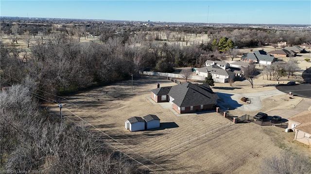 3809 Kings Court, Oklahoma City, OK 73121