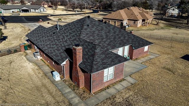 3809 Kings Court, Oklahoma City, OK 73121