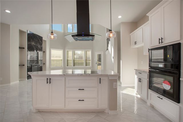702 Linkcrest Drive, Duncanville, TX 75137
