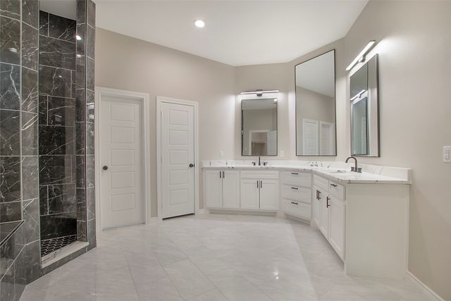 702 Linkcrest Drive, Duncanville, TX 75137