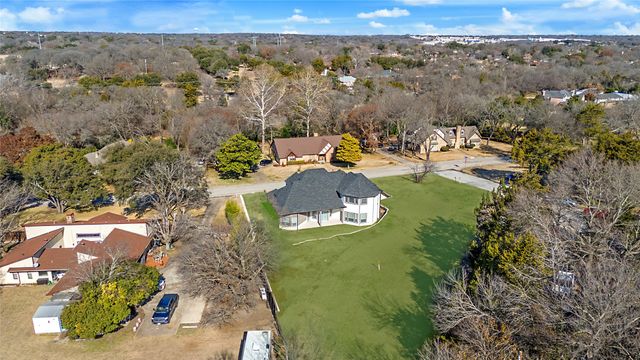 702 Linkcrest Drive, Duncanville, TX 75137