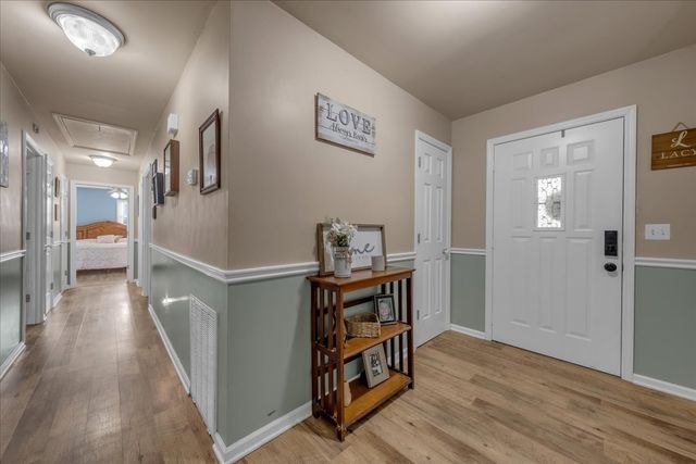 202 Mortons Lake Rd, Manchester, TN 37355