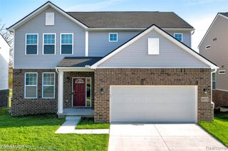 58775 Gidran Drive, South Lyon, MI 48178